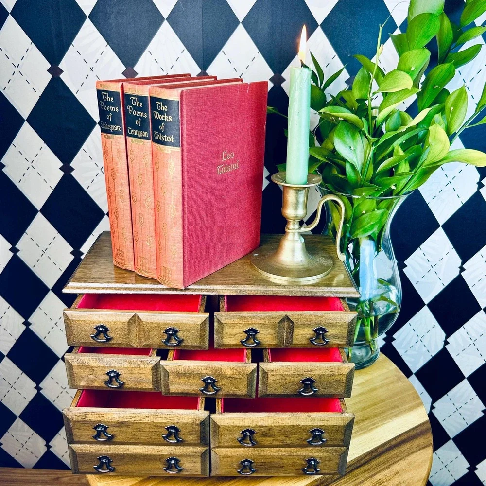 Vintage Jewelry Music Chest‎ Interior Red Lining| Schmid Bros Vintage Luxury